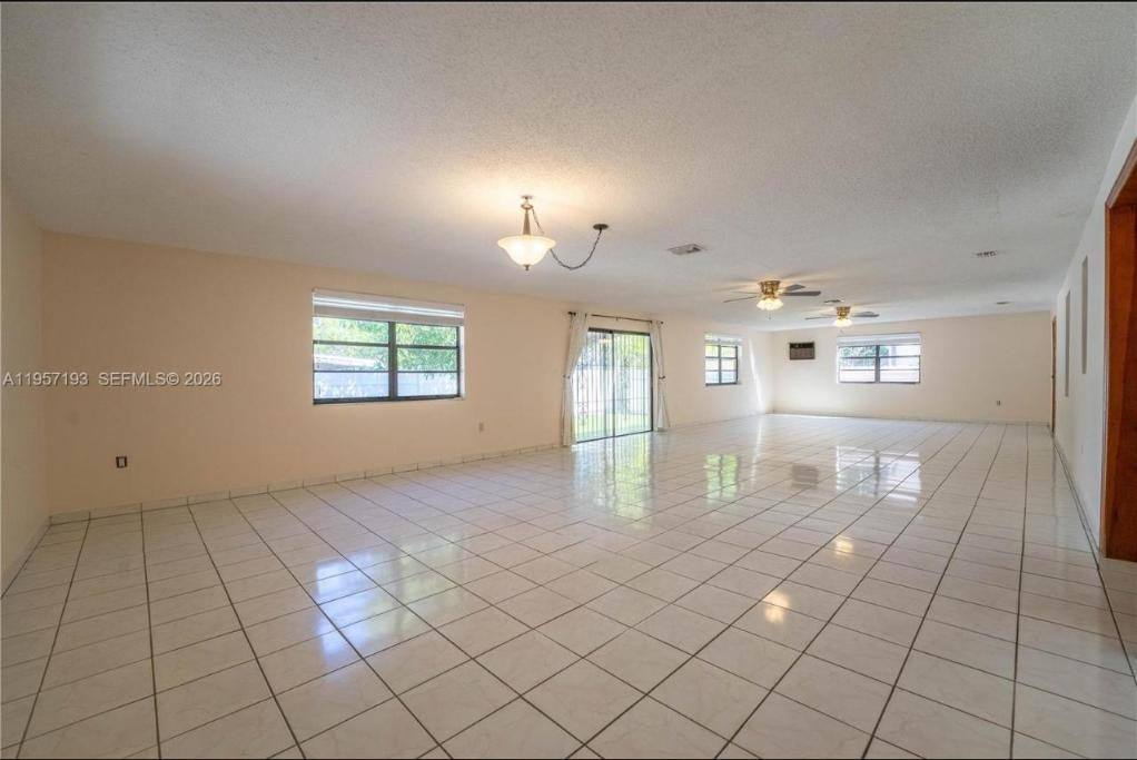 4381 SW 5th Ter, photo 8 of 8